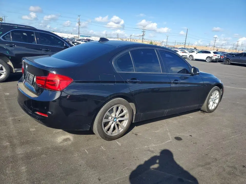 2017 BMW 320 I  