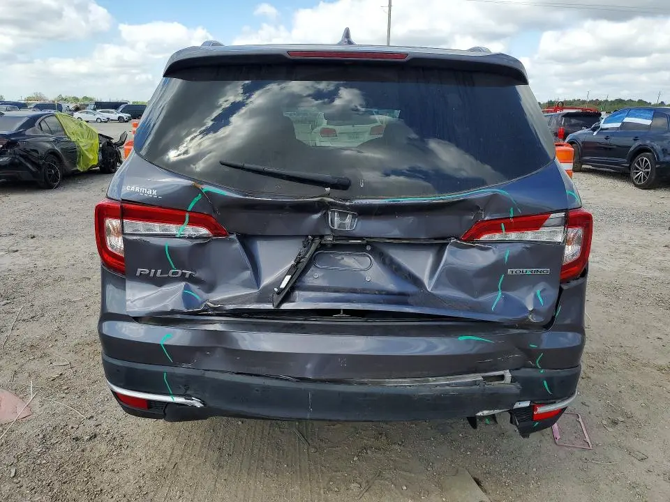 2021 HONDA PILOT TOURING  