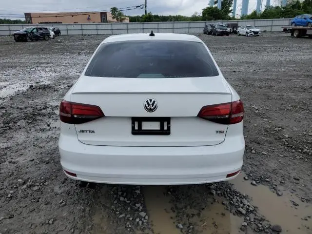 2016 VOLKSWAGEN JETTA SPORT  