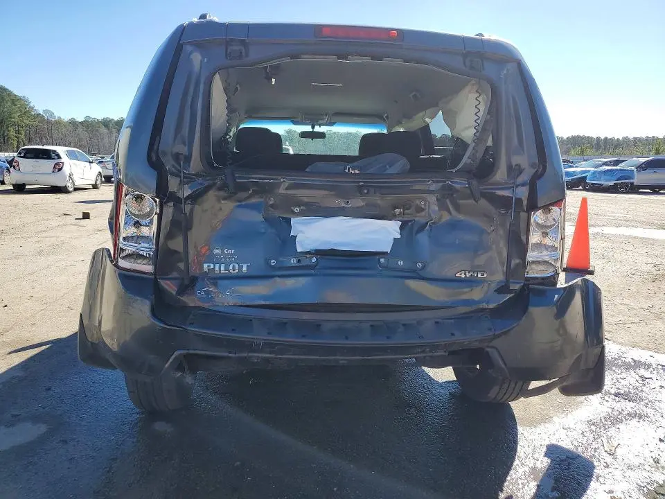 2011 HONDA PILOT EX  