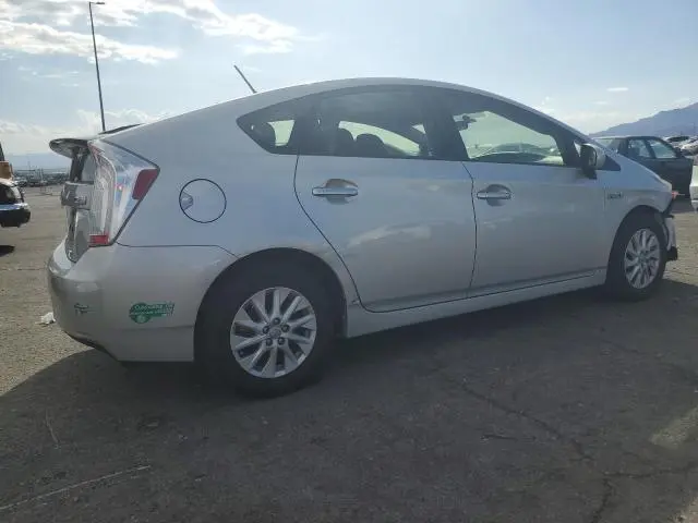 2012 TOYOTA PRIUS PLUG-IN   