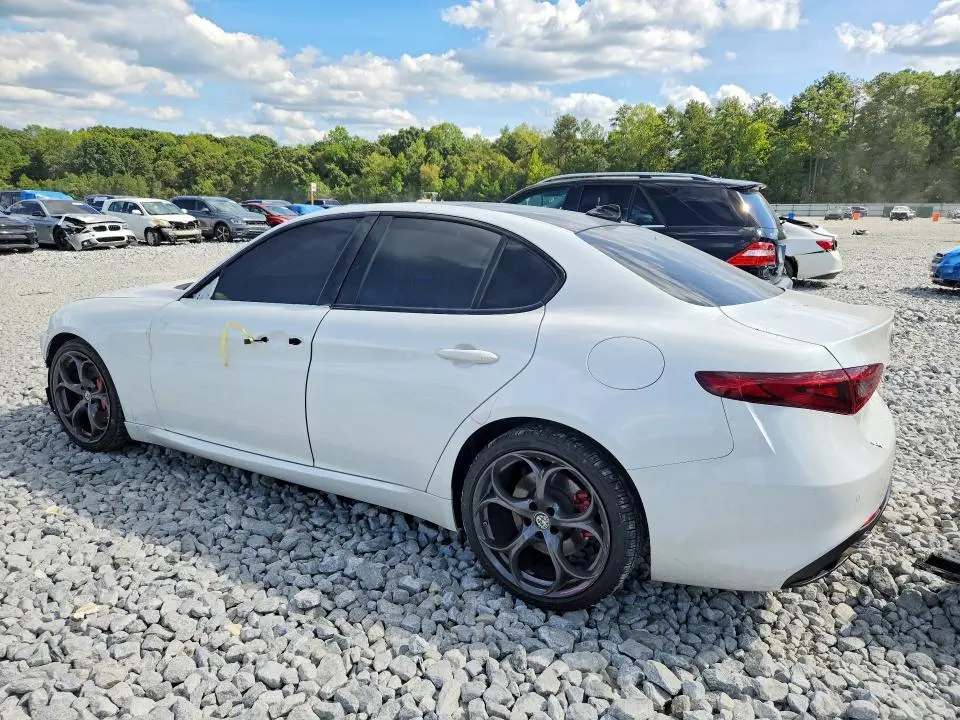 2019 ALFA ROMEO GIULIA TI  