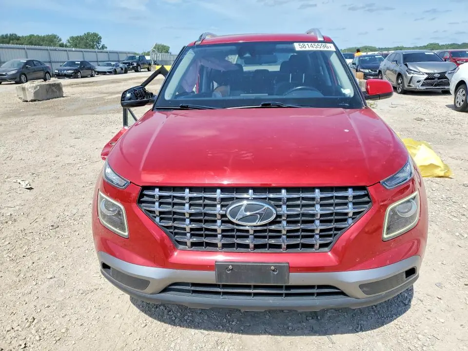 2021 HYUNDAI VENUE   
