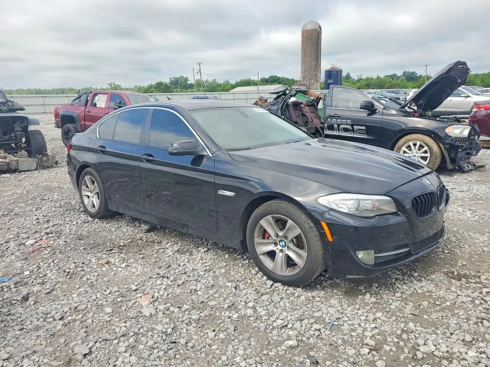 2011 BMW 528 I  