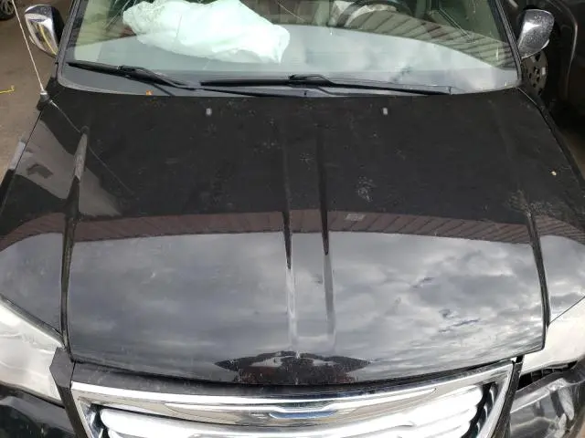 2014 CHRYSLER TOWN & COUNTRY TOURING L