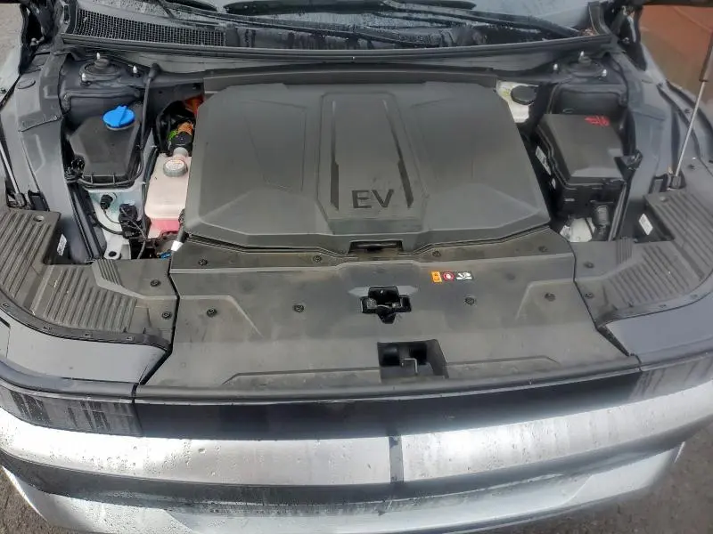 2025 HYUNDAI IONIQ 5 SEL  