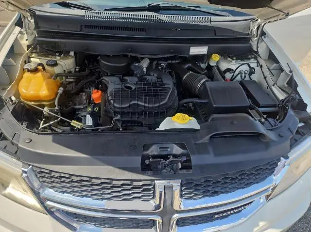 2011 DODGE JOURNEY LUX  