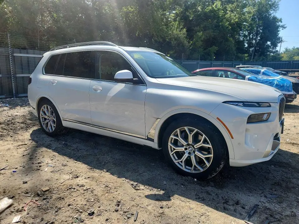 2025 BMW X7 XDRIVE40I  