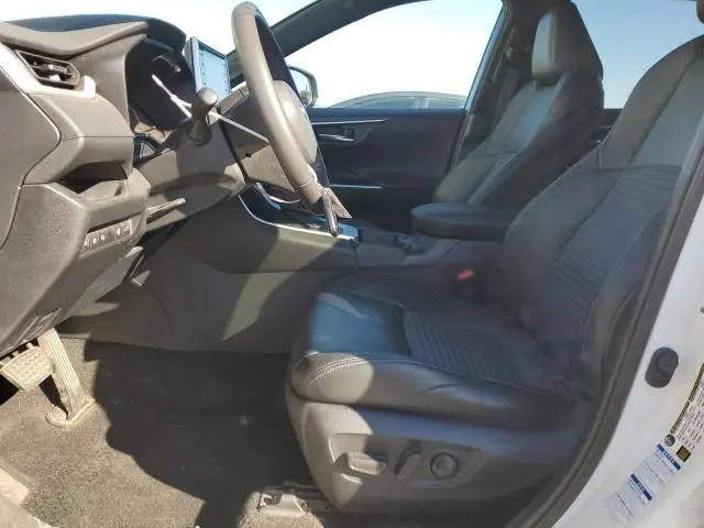 2021 TOYOTA RAV4 XSE  