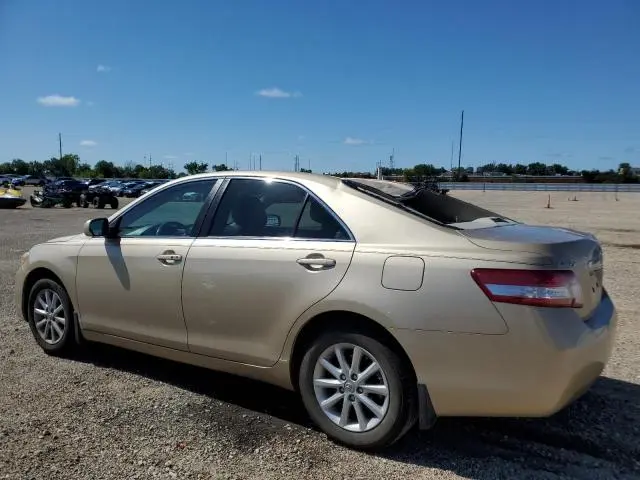 2011 TOYOTA CAMRY BASE  