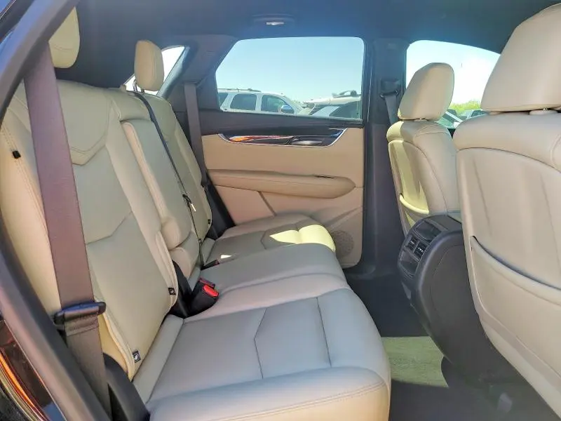 2019 CADILLAC XT5   