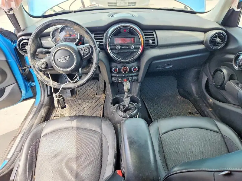 2015 MINI COOPER   