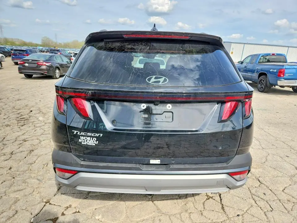 2025 HYUNDAI TUCSON SEL  