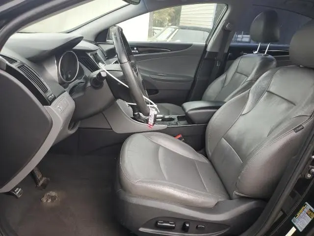 2011 HYUNDAI SONATA SE  
