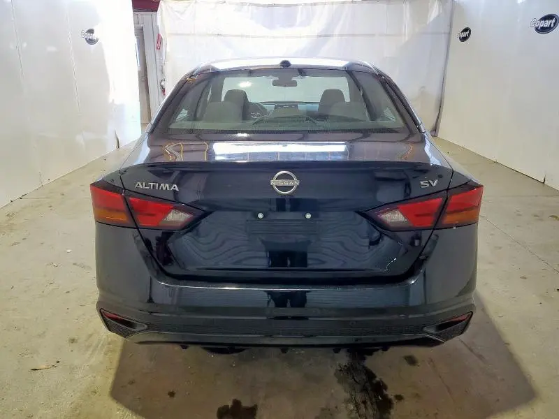 2024 NISSAN ALTIMA SV  