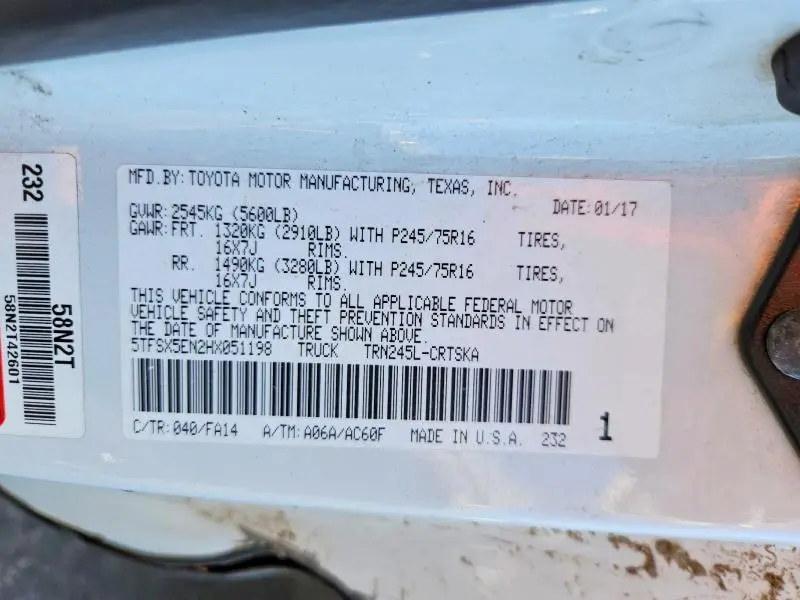 2017 TOYOTA TACOMA SR  