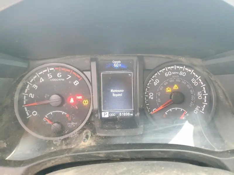 2021 TOYOTA TACOMA SR  