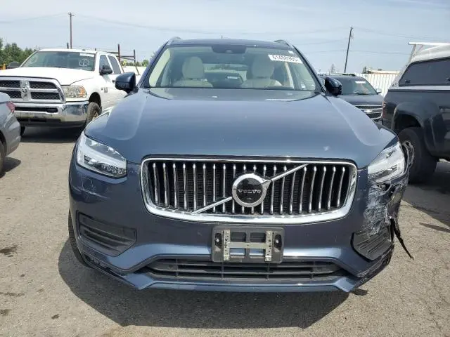 2022 VOLVO XC90 T6 MOMENTUM  