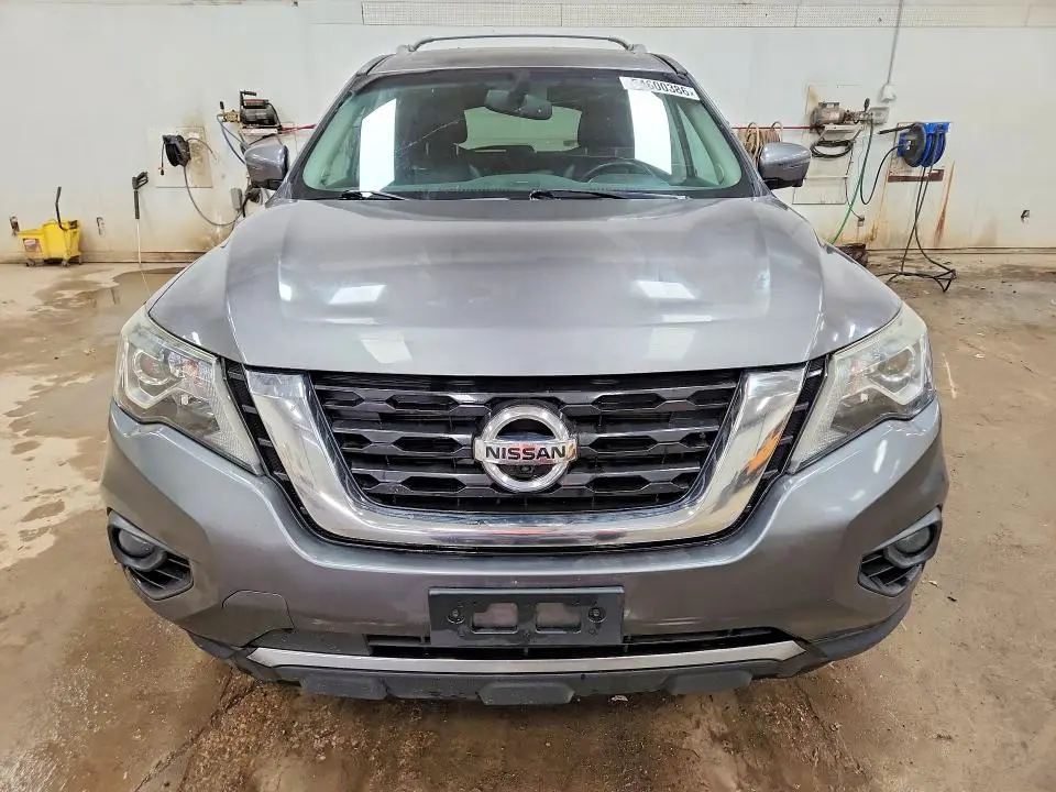 2017 NISSAN PATHFINDER S  