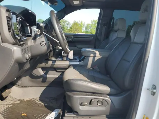 2023 CHEVROLET SILVERADO K1500 ZR2  