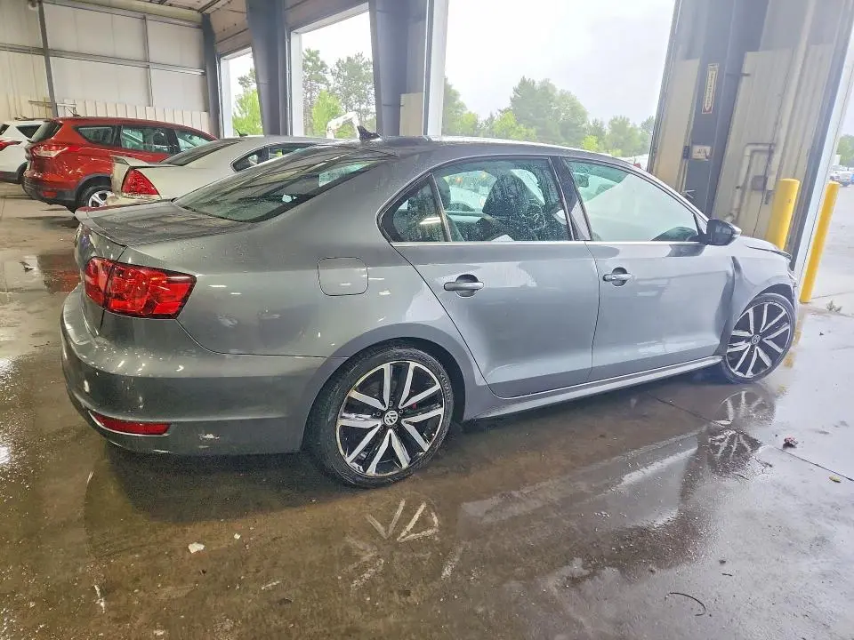 2012 VOLKSWAGEN JETTA GLI  