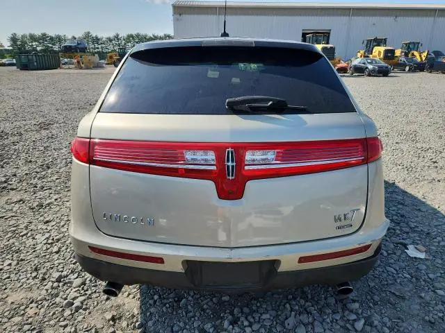 2010 LINCOLN MKT   