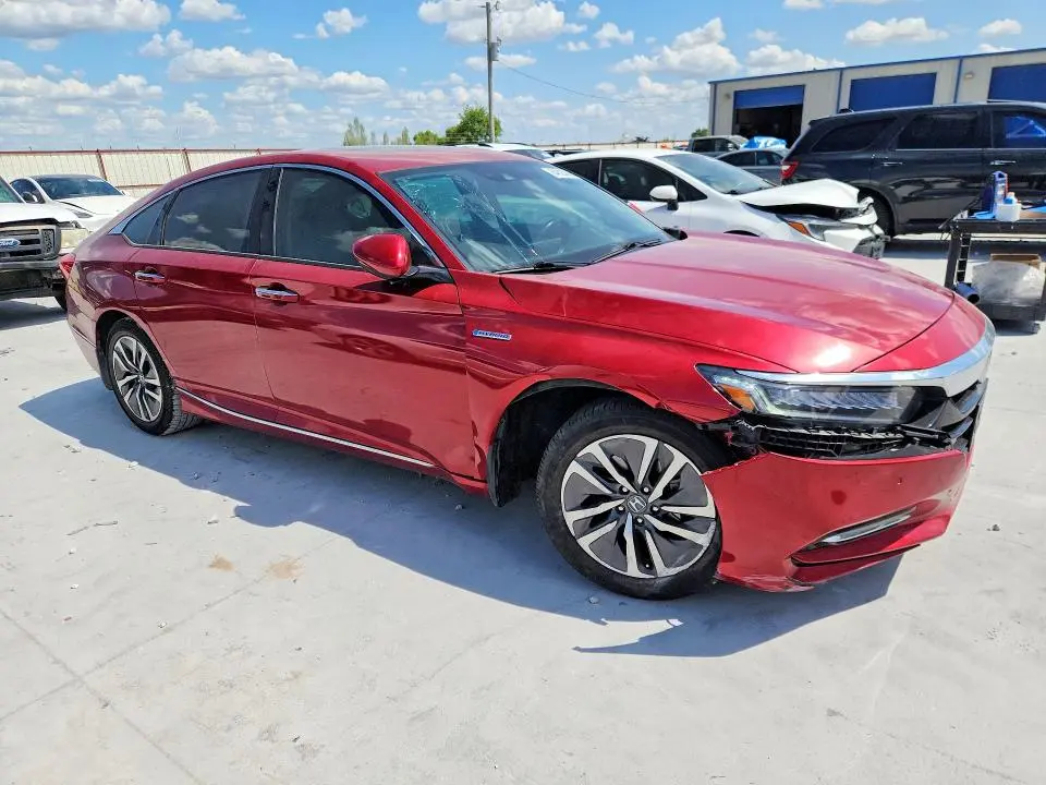 2018 HONDA ACCORD TOURING HYBRID  