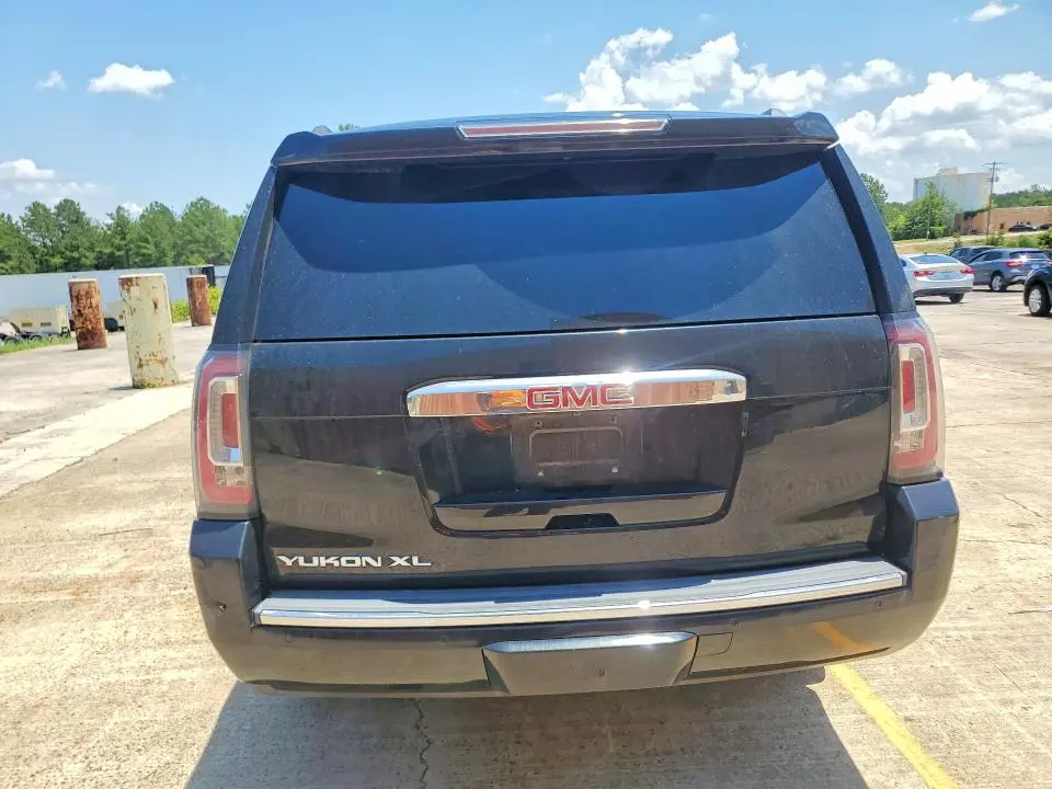2020 GMC YUKON XL DENALI  