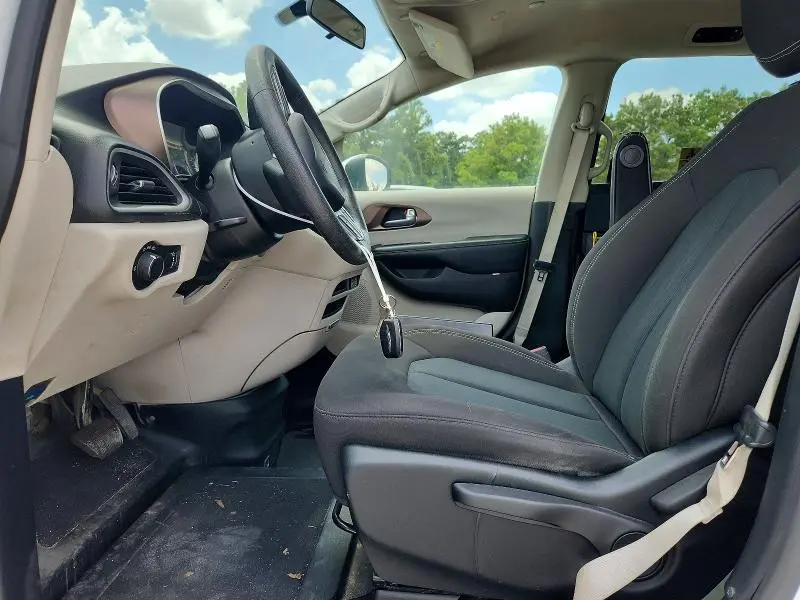 2021 CHRYSLER VOYAGER L  