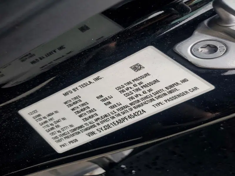 2023 TESLA MODEL 3   