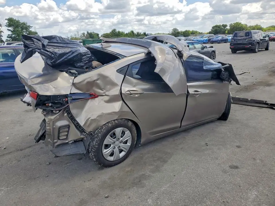 2016 HYUNDAI ELANTRA   