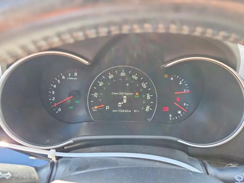 2014 KIA SORENTO LX  