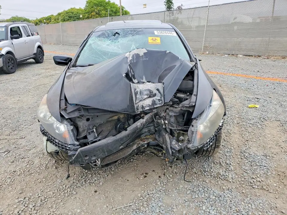 2011 HONDA ACCORD EXL  