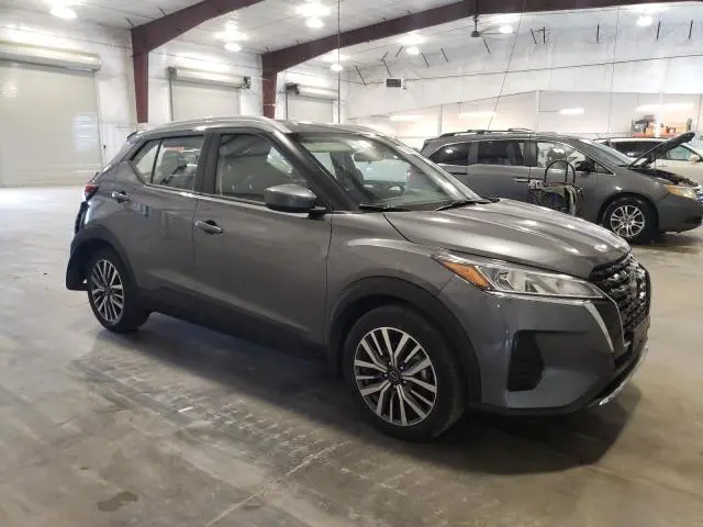 2023 NISSAN KICKS SV  