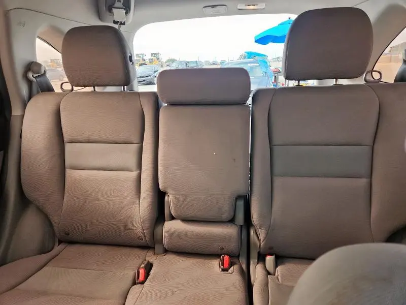 2010 HONDA CR-V LX  
