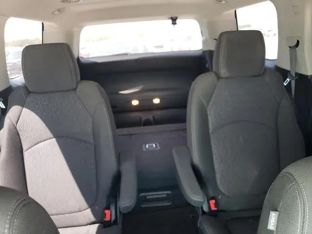 2016 GMC ACADIA SLE  