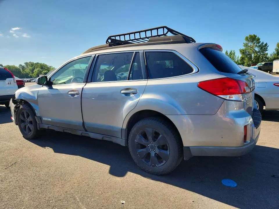 2010 SUBARU OUTBACK 2.5I PREMIUM  