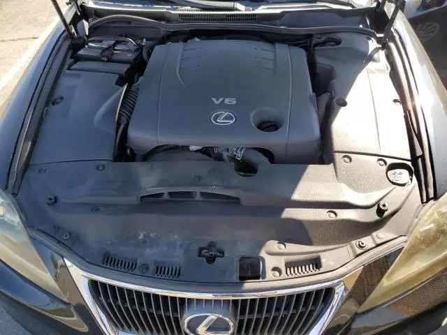2011 LEXUS IS 250  
