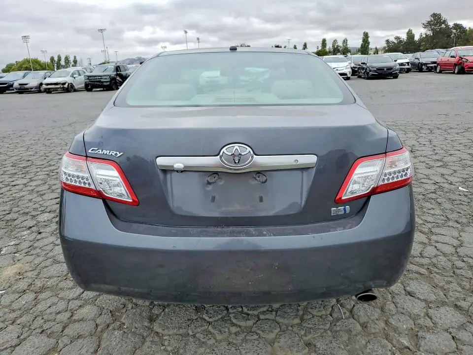 2011 TOYOTA CAMRY HYBRID  