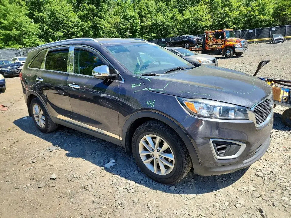 2016 KIA SORENTO LX  