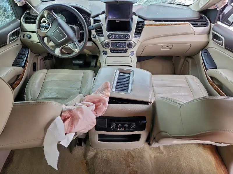 2015 GMC YUKON DENALI  