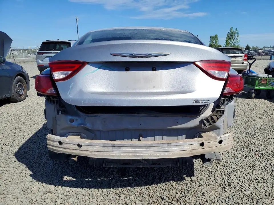 2015 CHRYSLER 200 LIMITED  