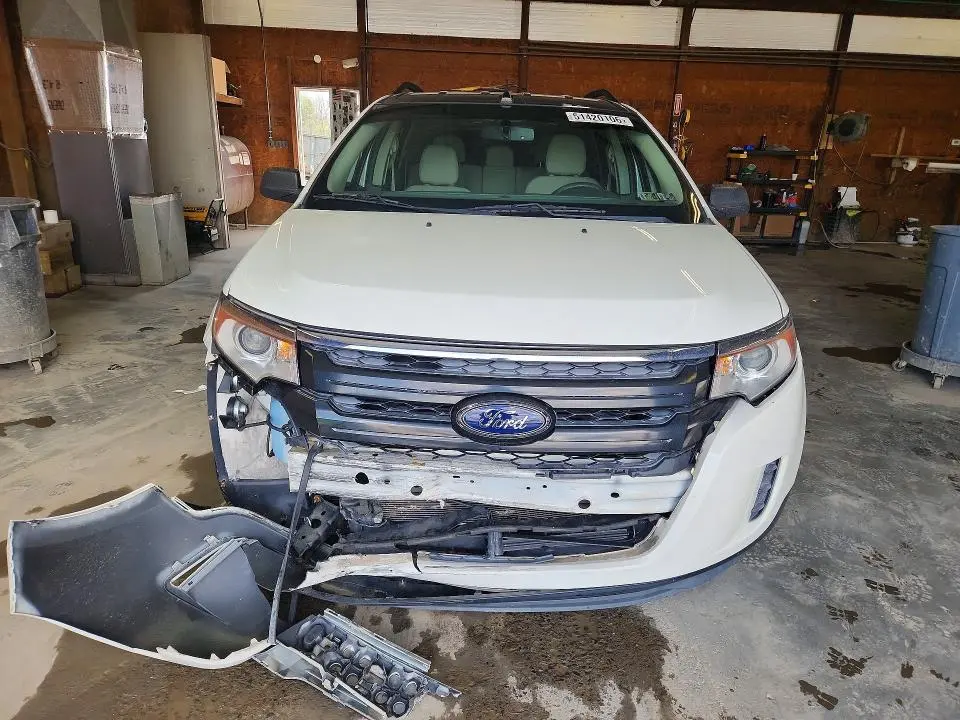 2013 FORD EDGE SE  