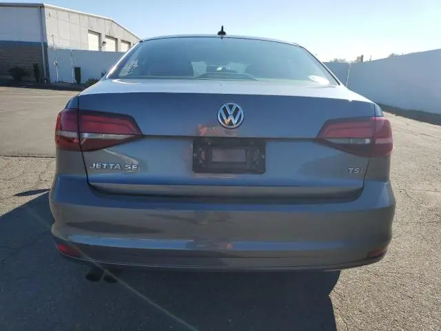 2016 VOLKSWAGEN JETTA SE  