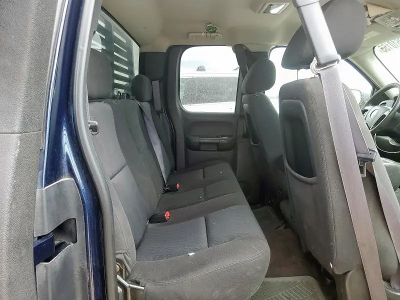 2011 CHEVROLET SILVERADO C1500 LS  