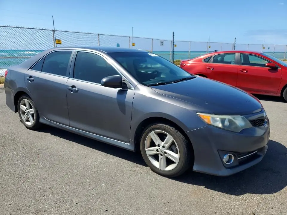 2014 TOYOTA CAMRY L  