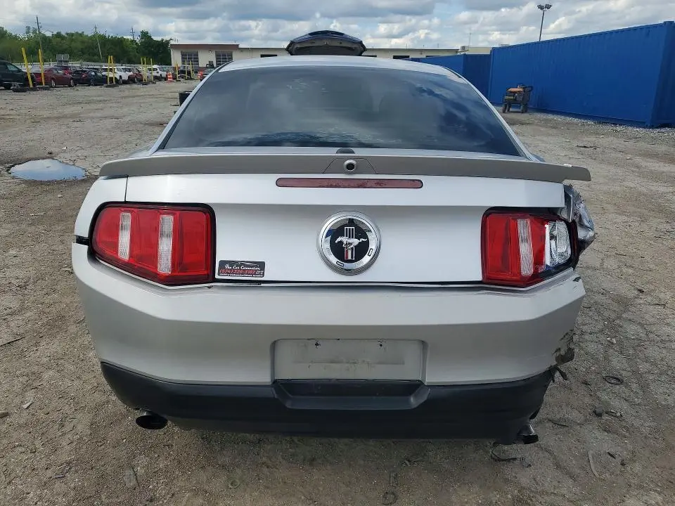 2011 FORD MUSTANG   