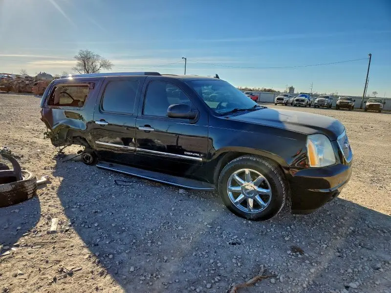 2010 GMC YUKON XL DENALI  
