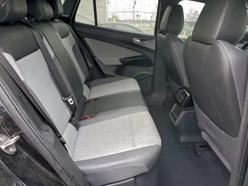 2023 VOLKSWAGEN ID.4 PRO  