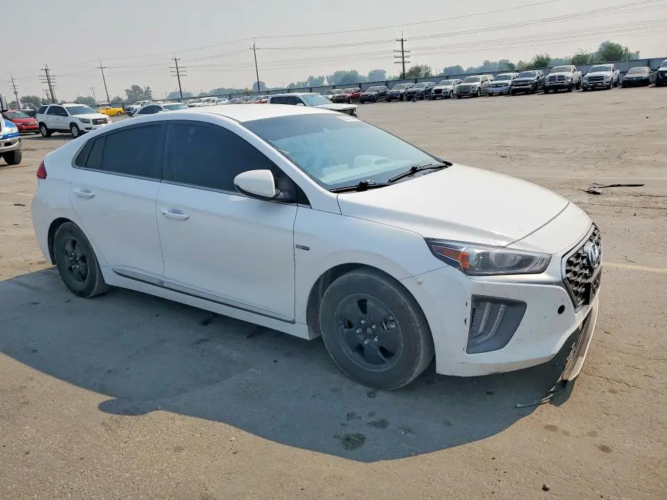 2020 HYUNDAI IONIQ SE  